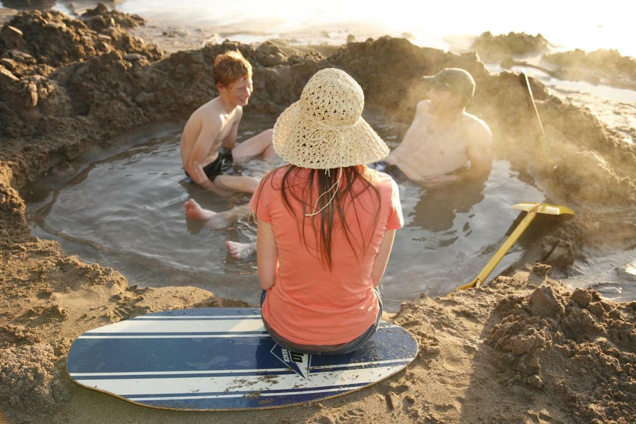 Hot Water Beach Bure Wai Hotwater Beach Экстерьер фото